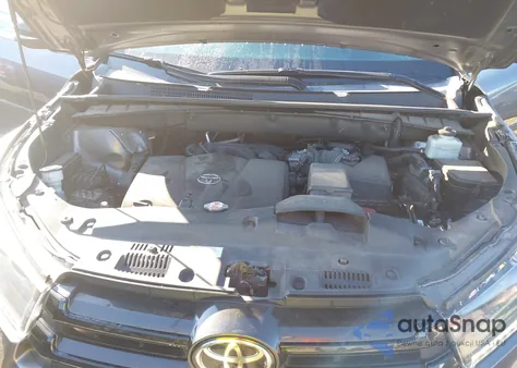 2019 Toyota Highlander Se from USA, damaged, VIN 5TDJZRFH8KS617805